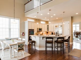 8 Ditmar Blvd, Whitehouse Station, NJ 08889