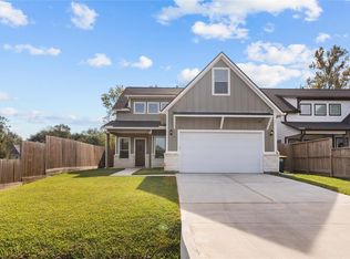 517 Moore St, Tomball, TX 77375