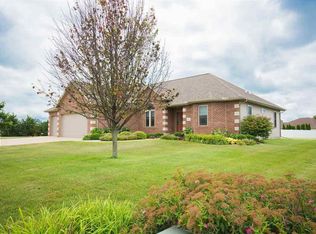 1519 Redbird Rdg, Metamora, IL 61548