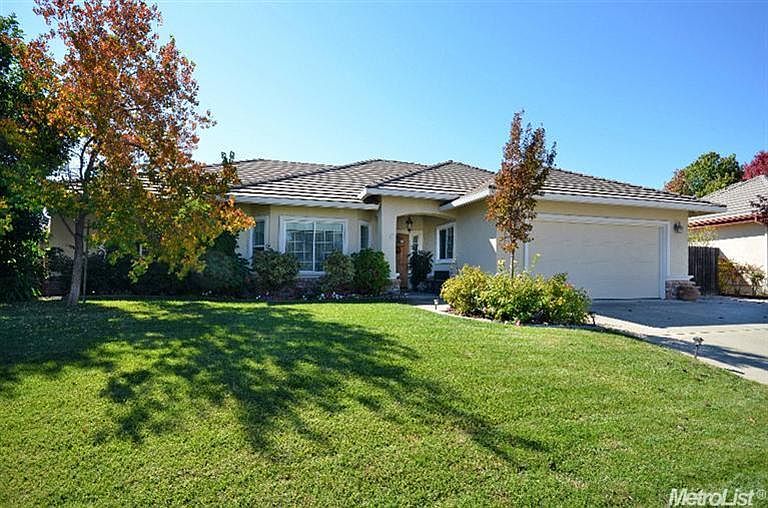 1st image of 3406 Thornhill Dr