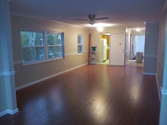 4th image of 5060 76th Ave N APT 412