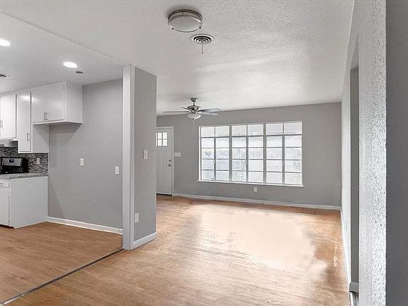 2nd image of 651 Olney Dr