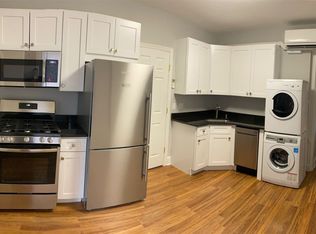 358 Greenwich Ave, Greenwich, CT 06830
