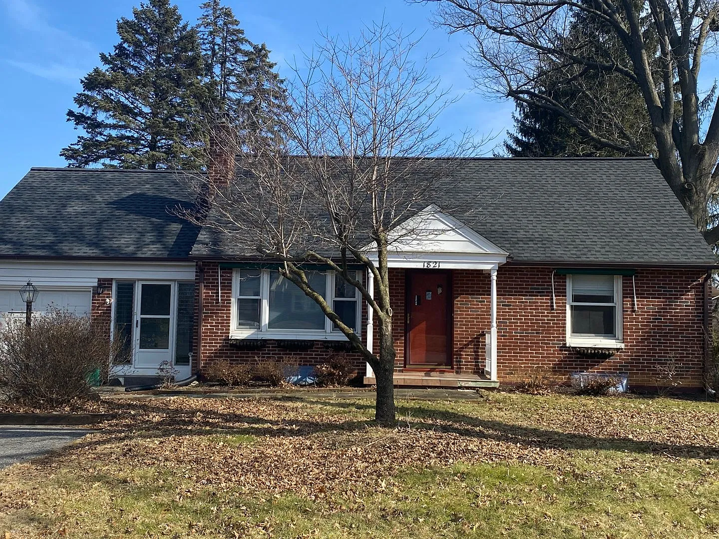 Gorgeous 2 Bedroom, 2 Bathroom Home! — Photo 1