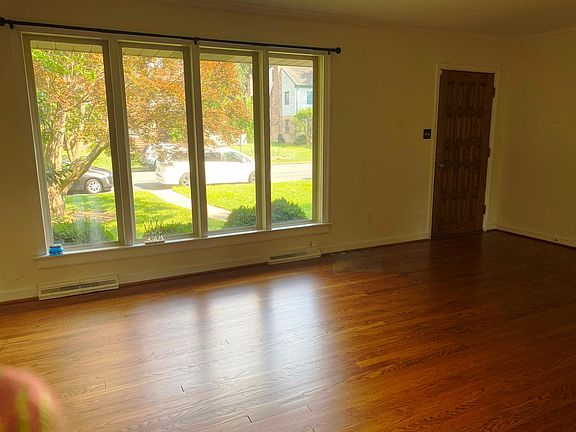 2nd image of 1604 Treboy Ave