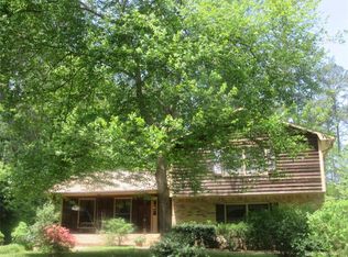 1925 Valley Woods Dr, Riverdale, GA 30296
