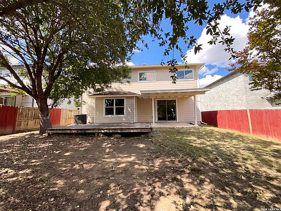 5th image of 11010 VOLLMER LN