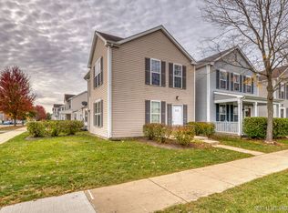 725 Four Seasons Blvd UNIT 725, Aurora, IL 60504