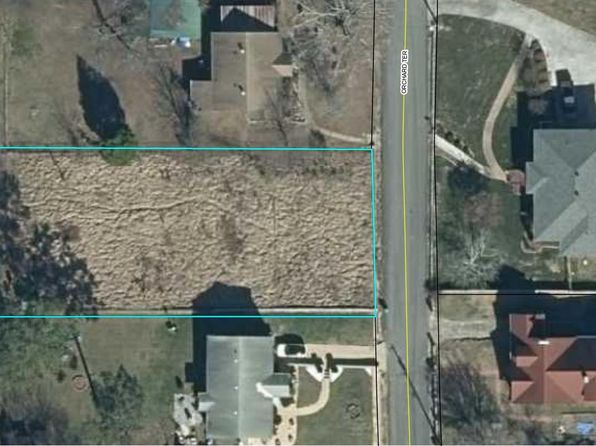 803 Orchard Ter, Rossville, GA 30741