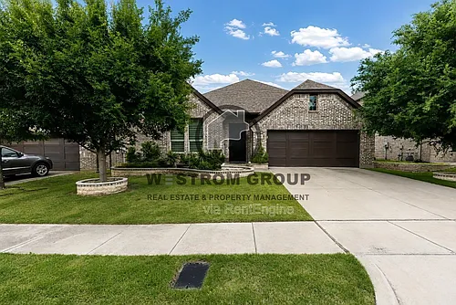 2609 Navarro Trl Photo 1