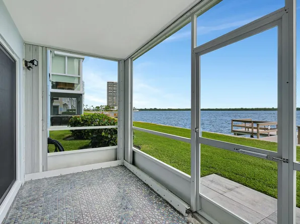 60 Yacht Club Drive #106, North Palm Beach, FL 33408