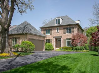 515 Green Bay Rd, Glencoe, IL 60022