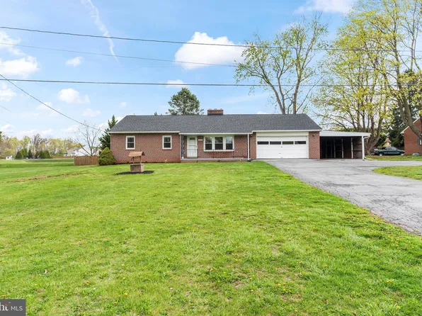 13031 Salem Ave, Hagerstown, MD 21740
