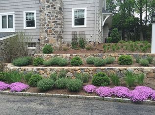 180 Valley Rd, Katonah, NY 10536