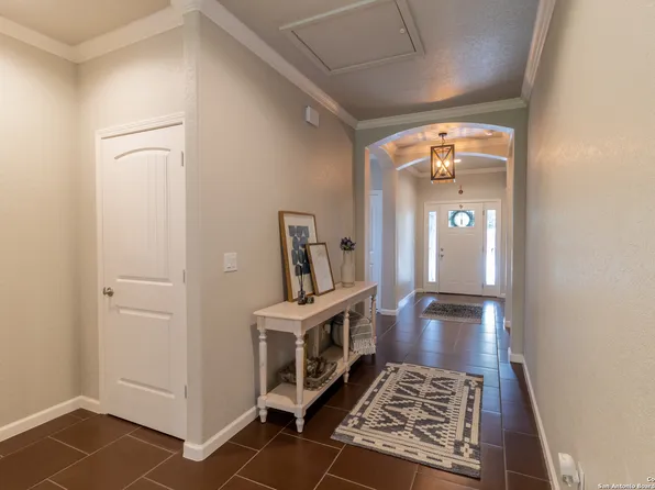 634 SENISA DR, San Antonio, TX 78228