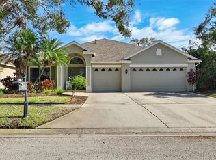 10632 Weybridge Dr, Tampa, FL 33626