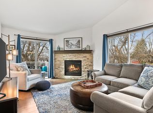 4747 Lorraine Way, Mc Farland, WI 53558
