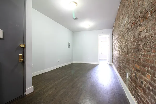 Rented by Flight of Fancy Realty Group | media 16