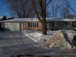 5th image of 838 Cardinal Dr