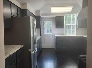 8118 Ogden St #B, Houston, TX 77017