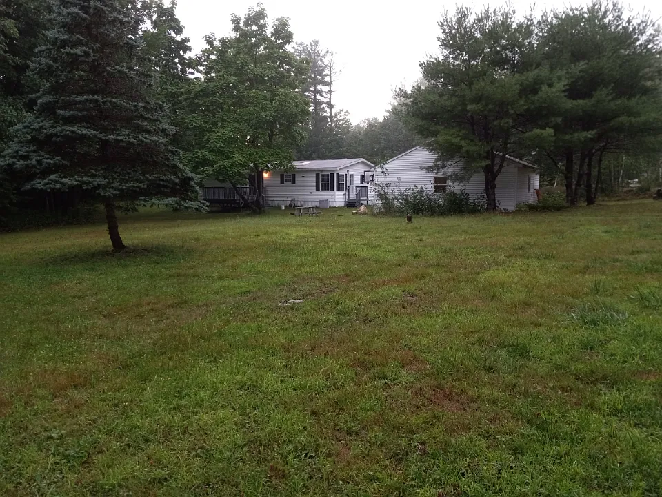 3 bed, 1250 sqft, $2,500 — Photo 3