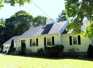 399 Washington St, Pembroke, MA 02359