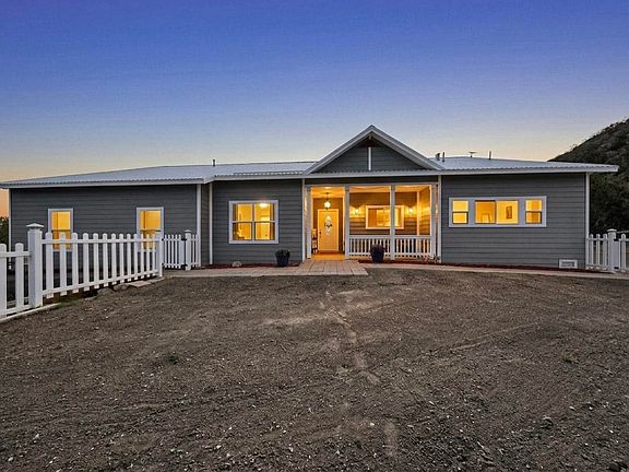 4th image of 88 Rincon Loop