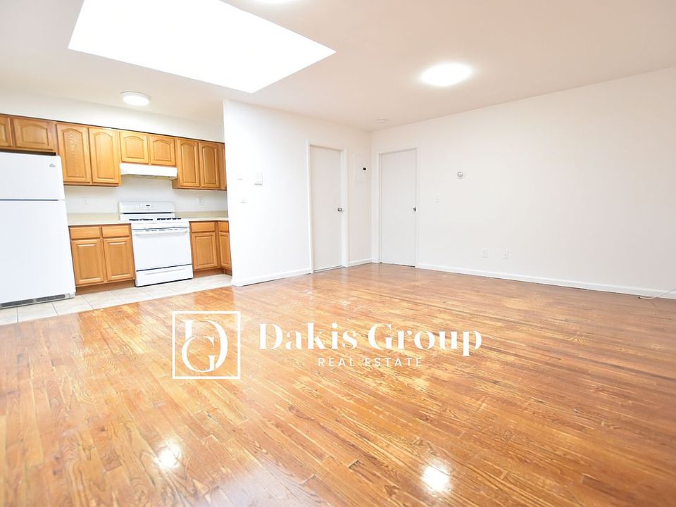 1st image of 22-27 33rd St #Dg3