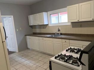 380 Leslie St #1, Newark, NJ 07112