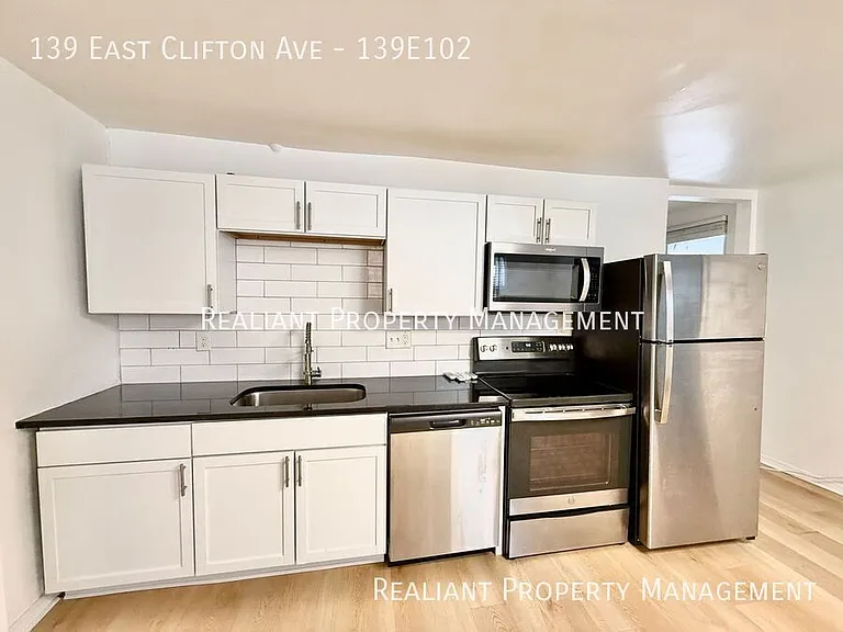 139 E Clifton Ave #139E102 — Photo 3