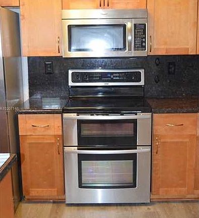 4th image of 4756 NW 114th Ave Unit 106