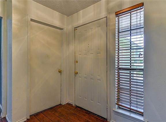 5th image of 6917 Alexandria Ct