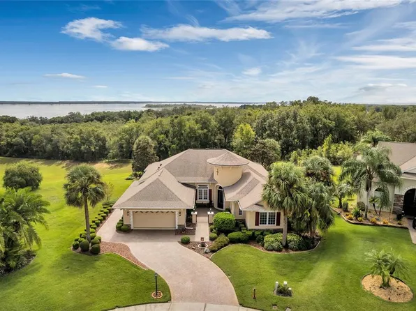 5422 Sandy Hill Ln, Lady Lake, FL 32159