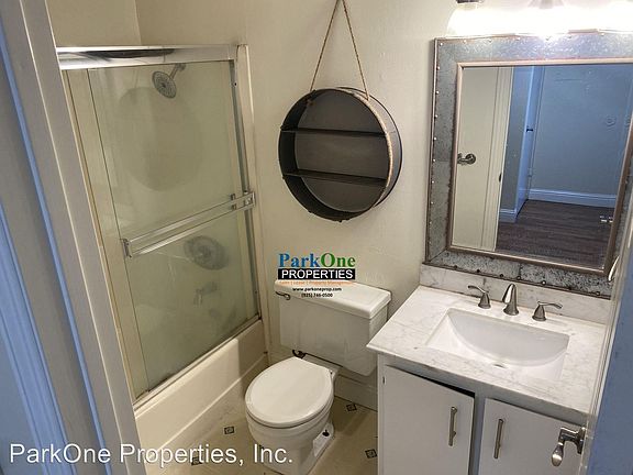 5th image of 5643 Sonoma Dr APT 16