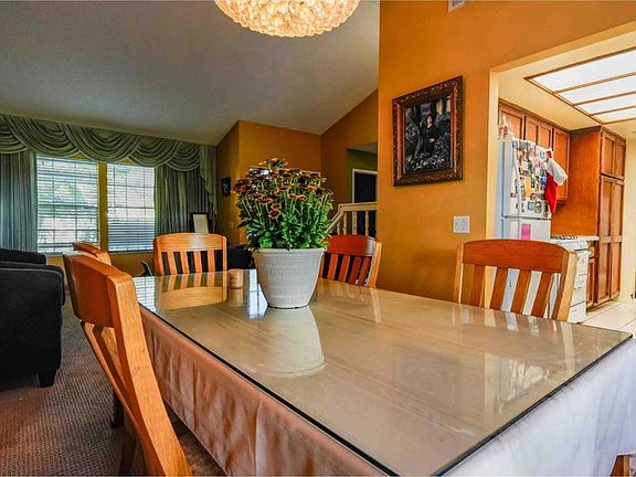 4th image of 1977 El Cajon Cir