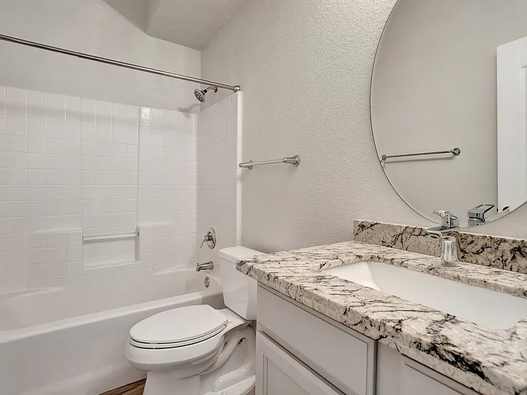 4533 N 22nd St #128 — Photo 17