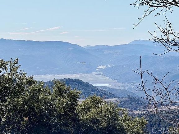 5th image of 22298 Crestline Rd