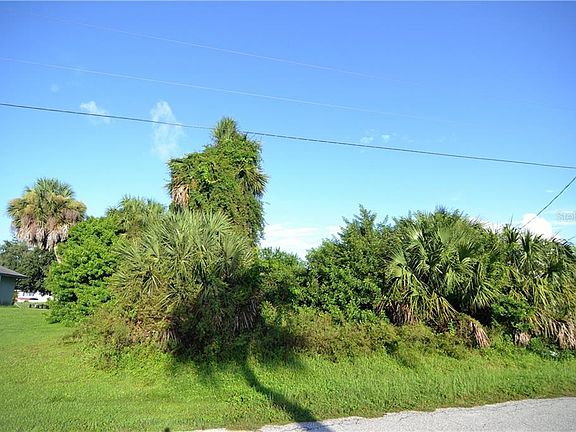 4th image of 4194 Yucatan Cir
