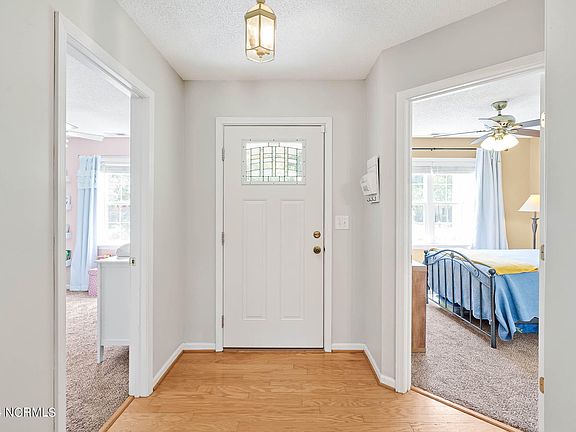 5th image of 1131 Sunburst Way