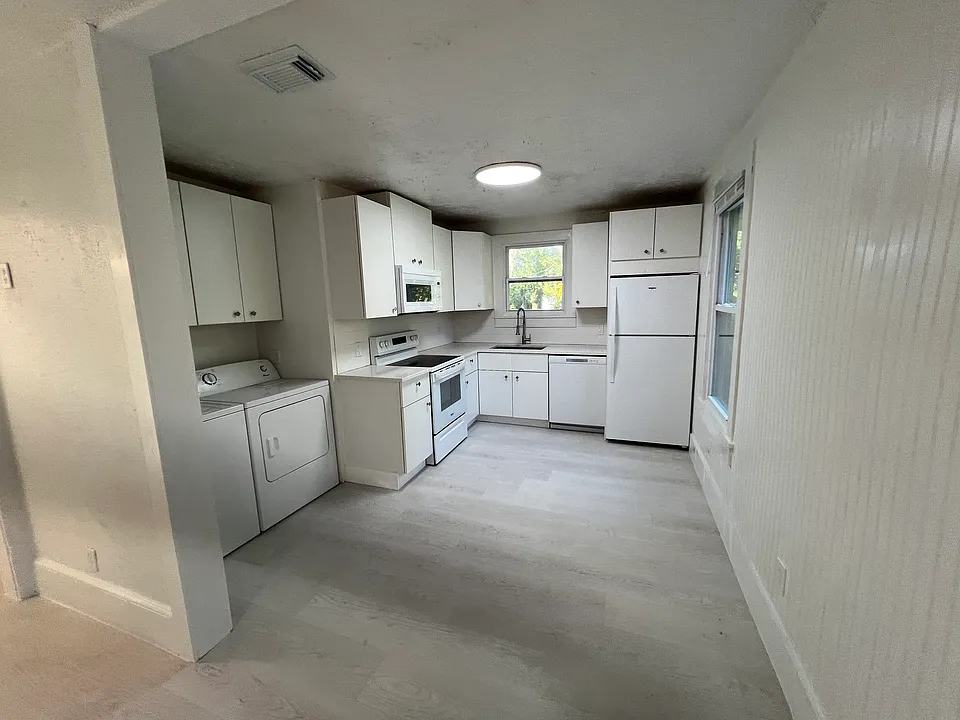 5 Estey St #3