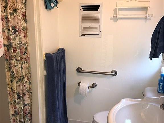 4th image of 4721 Del Aire Dr