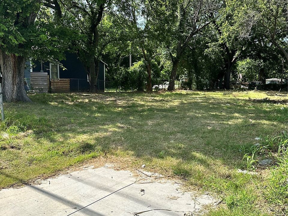 2nd image of 5909 W 10th St