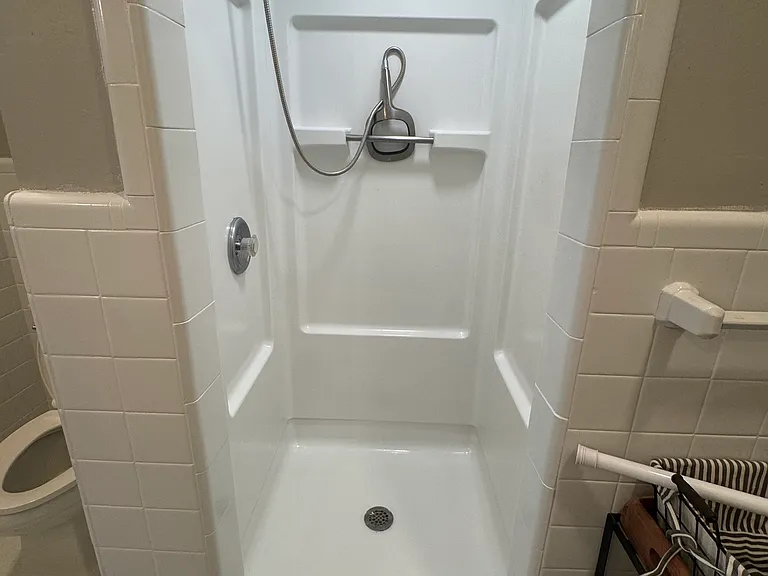 19 Euclid Ave #4 — Photo 7