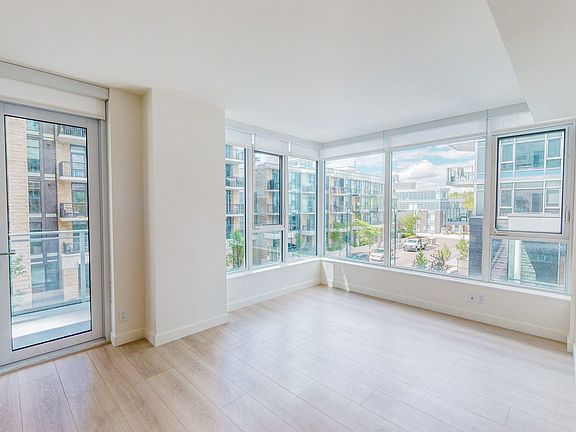 2nd image of 108 Waterfront Ct SW #305