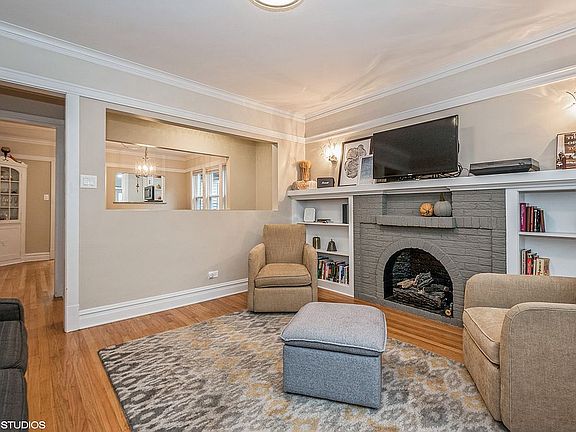 Built Ins - Living Room