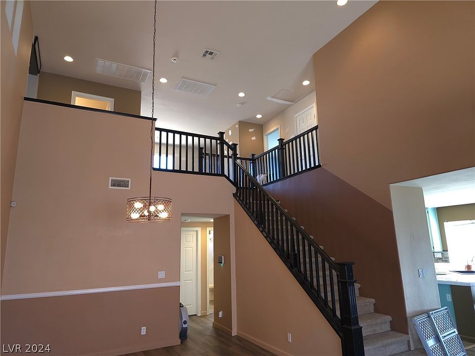 1st image of 6314 Giant Oak St