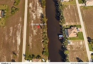 4th image of 2325 NW 36th Pl