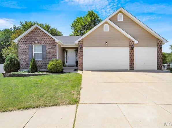 3851 Mystic Valley Dr, Imperial, MO 63052