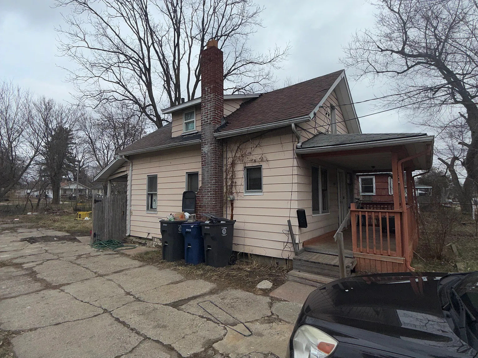 2 bed, 660 sqft, $745 — Photo 2