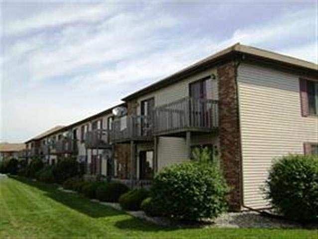 1st image of 625 Clarinet Blvd E #625
